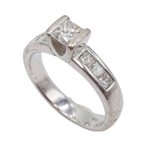 18ct White Gold Princess Cut Solitaire Pave Diamond Ring
